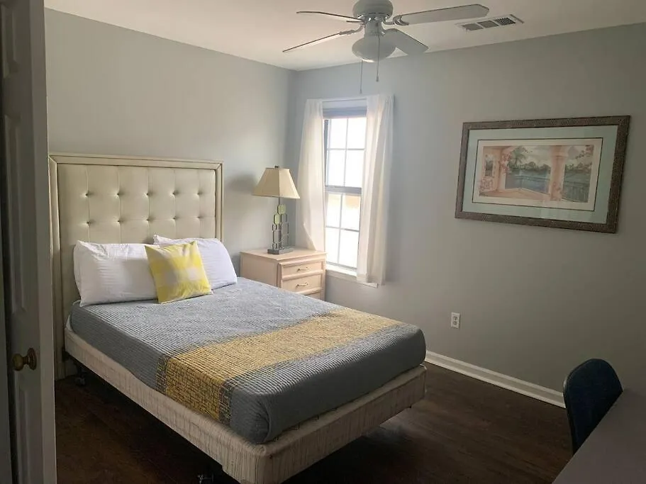 فيلا Large Near Shops/Dining & Easy Access To Freeway ممفيس بيت للعطل